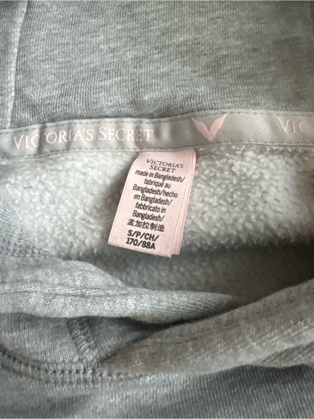 Victoria's Secret Angel Essentials Iconic Fleece Relaxed Hoodie - Picture 3 of 4